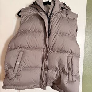 Quince Taupe Puffer Vest